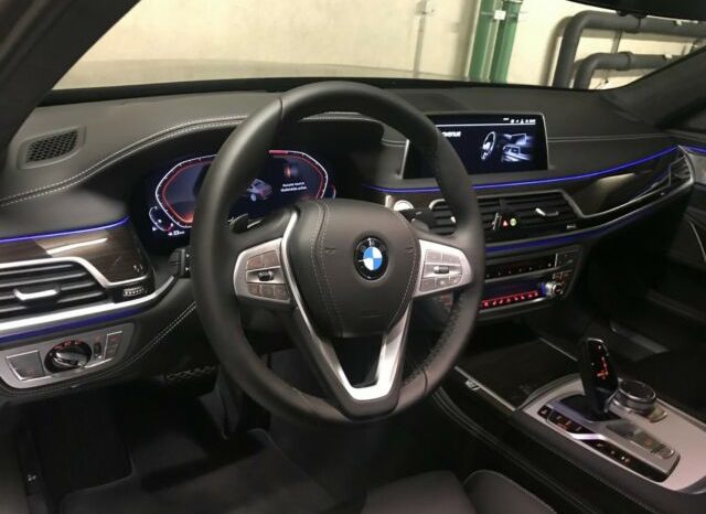 BMW 750i xDrive MY 2019 full